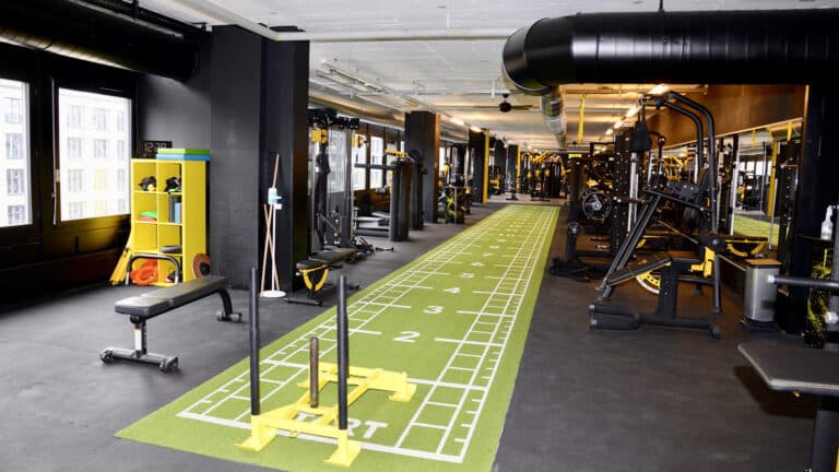 GYMONE Trainingsfläche 14
